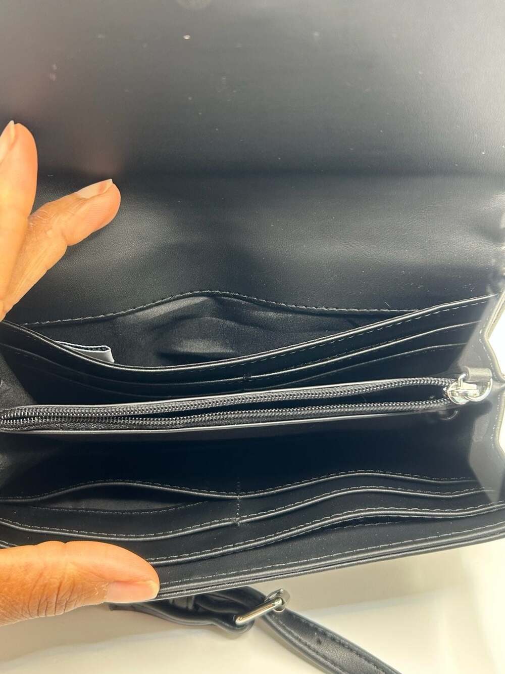 Nine West Whitley Crossbody Wallet Clutch Bag - Picture 3 of 6